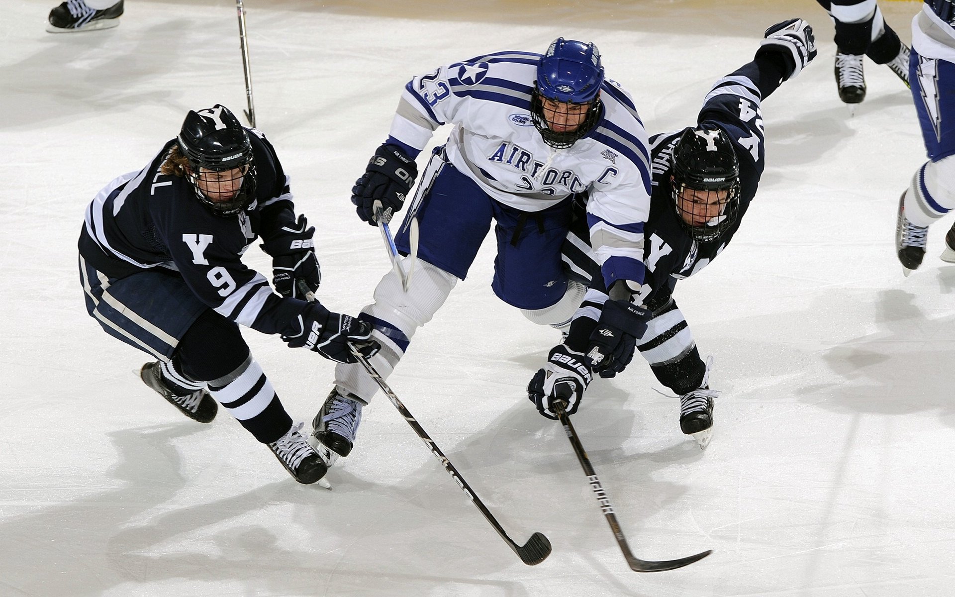 国家队在友谊赛中取得连胜为备战正赛积累信心，友谊赛影响国家队排名吗