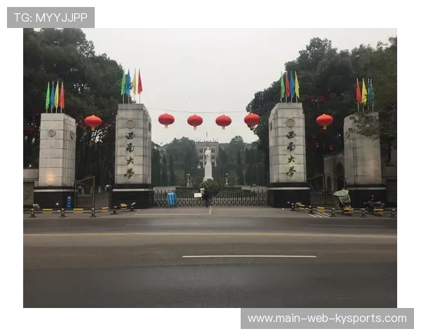 成都西南大学招聘考生跑步进场引发网友点赞,西南大学 运动员 成都西南大学招聘考生跑步进场引发网友点赞,西南大学 运动员