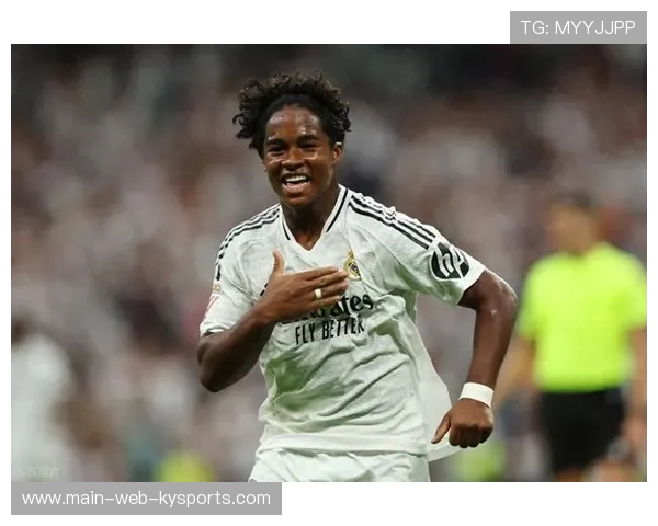 法甲后防新星频频上演关键封堵展现成长速度，法甲最佳后腰